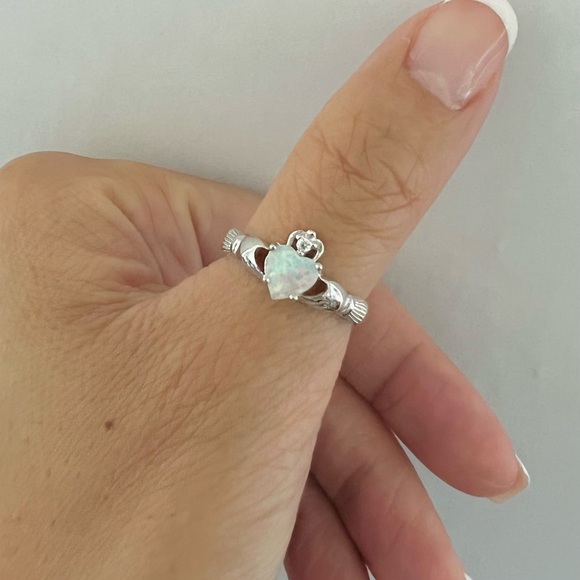 Sterling silver white opal stone Claddagh ring, white opal ring, Claddagh ring - Picture 7 of 10